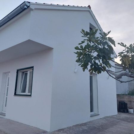 Your Private Summer House Vodice Bagian luar foto